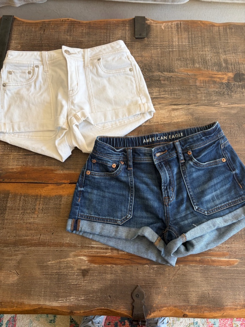 American Eagle Outfitters White and Blue Jean Shorts bundle Sz 000